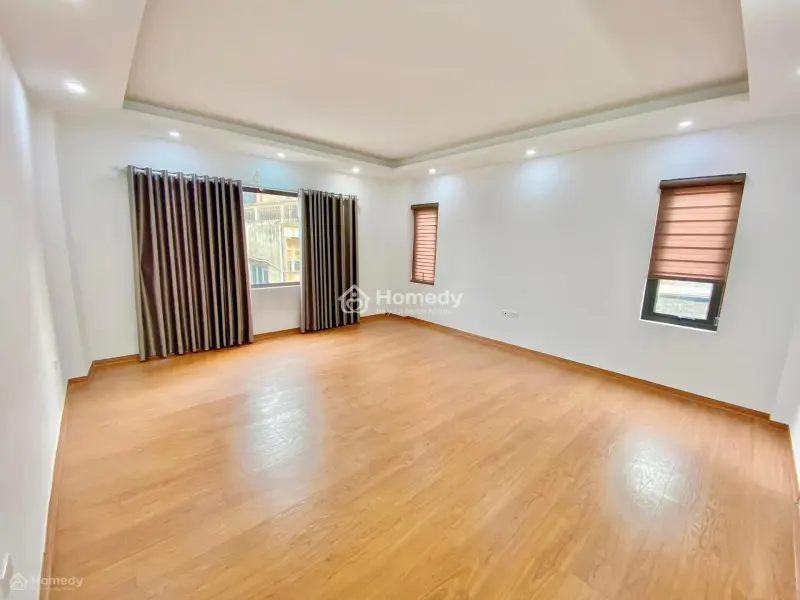 Nhà Mới Tinh Ở Được Luôn - 2 Mặt Tiền - 5 Tầng - Ngõ 5M - 4.8 Tỷ