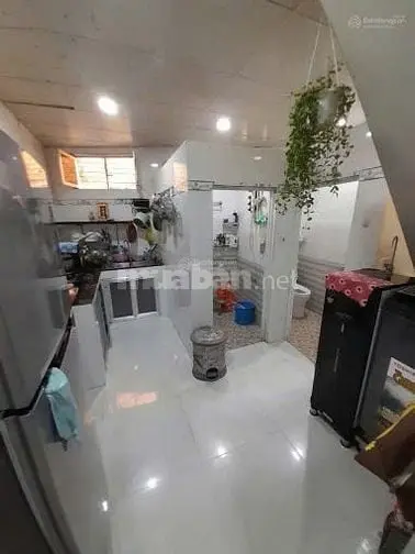 Cho Thuê Nhà Mặt Tiền Phong Phú, P.11, Q.8 Giá 18Tr