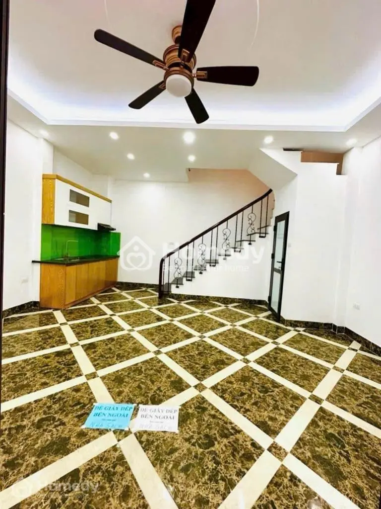 Bán Nàh 32M X5 Tầng Đối Diện Aoen Mail Long Biên
