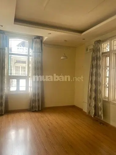 Cc Cho Thuê Nhà Nguyên Căn 4 Tầng, Ngõ Rộng Huỳnh Thúc Kháng (Kéo Dài)
