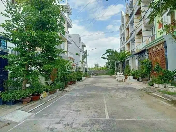 Bán Nhà 1 Trệt 2 Lầu, Lê Văn Lương, 3 Tỷ 300