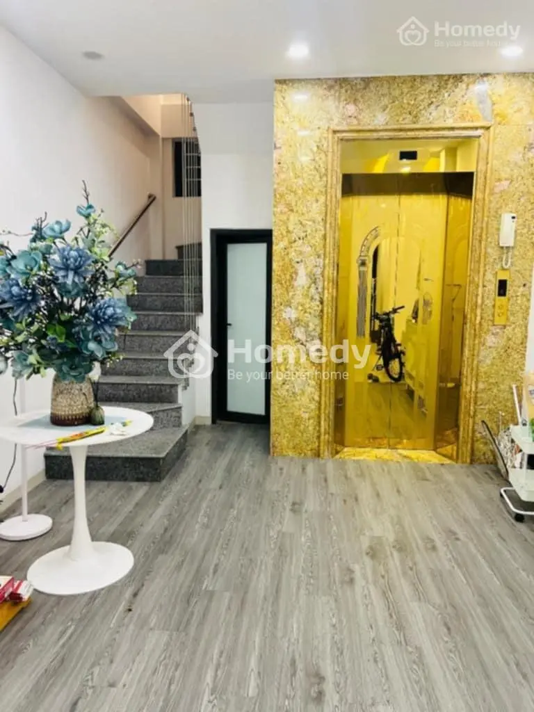 Bán Nhà Cầu Giấy - 7 Tầng Thang Máy - Ô Tô Tránh