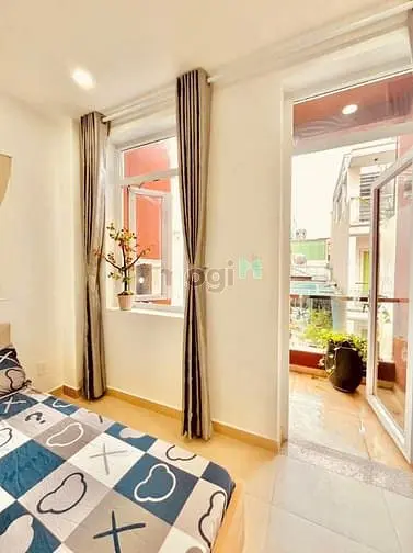 Siêu Phẩm 1Pn Gần Cầu Kiệu, Cao Đẳng Fpt Ufm Phan Đình Phùng Phú Nhuận