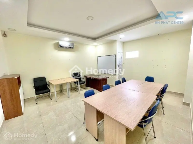 Cho Thuê Văn Phòng Sẵn Nt 40M², Chỉ 10Tr/Tháng, Gần Ktx Sinh Viên, Tiện Ích Đầy Đủ