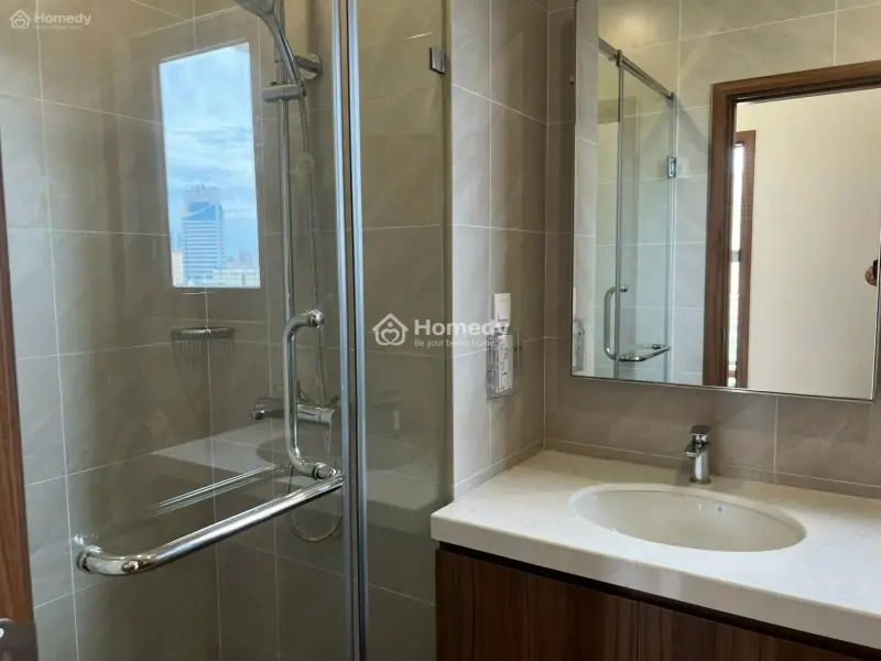 Cho Thuê Căn Hộ 2Pn View Hồ Siêu Rẻ Tại 16 Láng Hạ