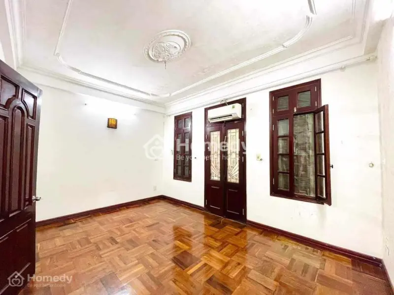Cho Thuê Nhà Phan Kế Bính,35M2,Có 4Pn,Khu Dân Trí Cao,Ưu Tiên Ở Gđ,Vp,Kd Online
