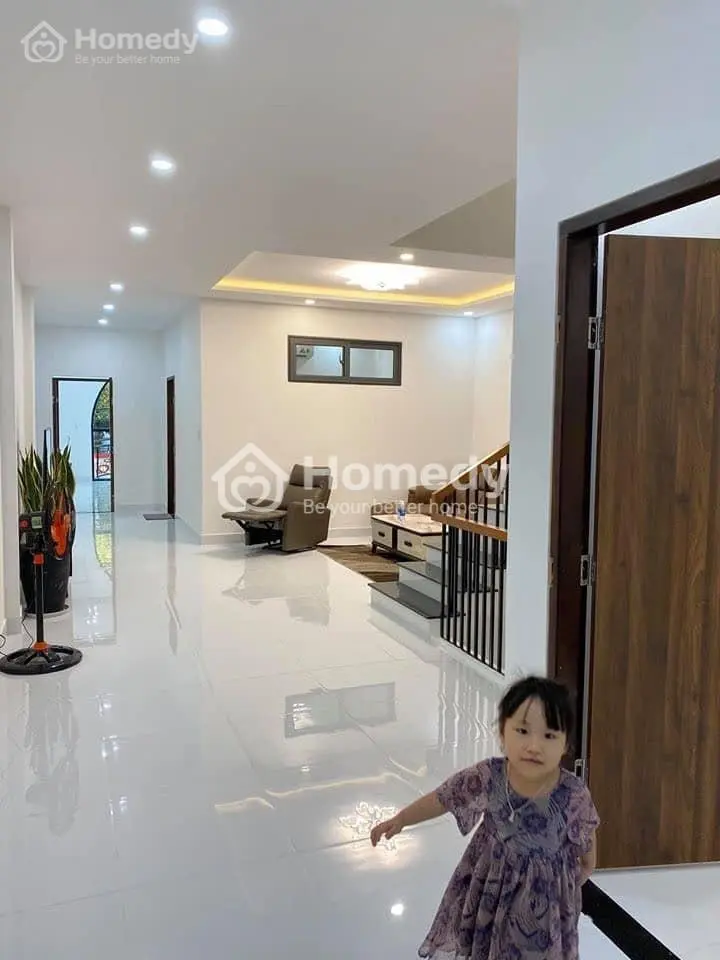 Lỗ Tận 2 Tỷ Mặt Tiền Núi Thành Đường 10M5 Giá Sập 12,9 Tỷ