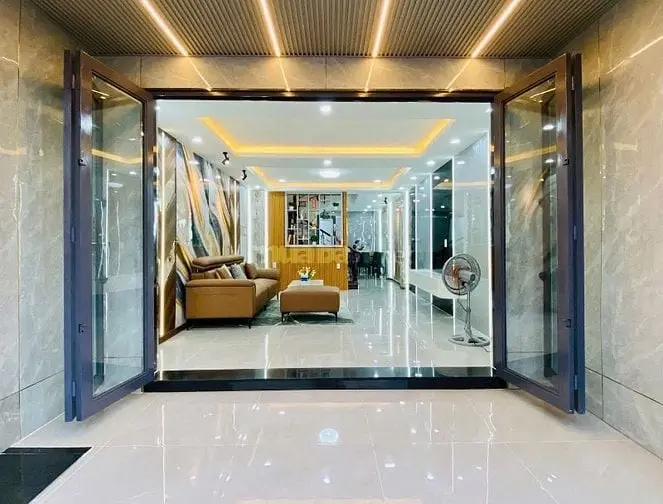 Mặt Tiền Kinh Doanh Đoàn Văn Bơ, P13, Q4. Shr Cc Ngay . Chỉ 5,75 Tỷ