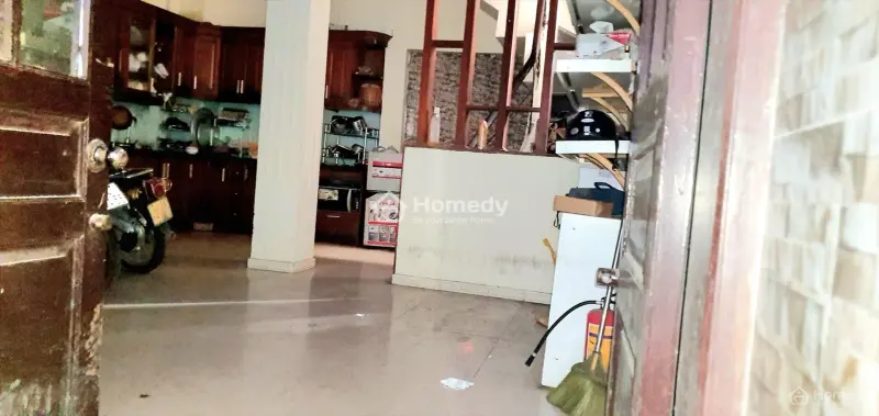 Bán Nhà Ngõ 95 Định Công, 39M2 Giá Chỉ 3.7 Tỷ