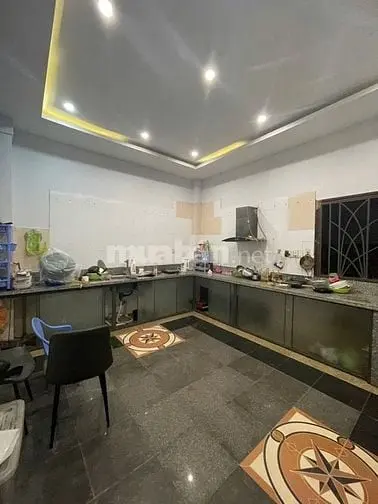 Biệt Thự Đường 270 Cao Lo Dt: 8M X 20M, 2 Lau Mái Ngói