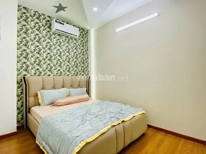 Mặt Tiền Kinh Doanh Đoàn Văn Bơ, P13, Q4. Shr Cc Ngay . Chỉ 5,75 Tỷ