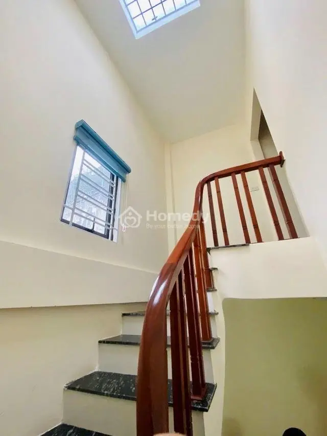 Bán Nhà Khu Nam Dư, Lĩnh Nam - Nhà Dân Xây - Ô Tô Đỗ Cổng - Full Nội Thất - Diện Tích 31M X 5 Tầng