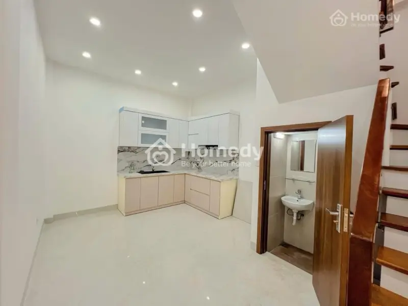 Tân Mai, 30M Ra Ô Tô, 60M2 Cả Nhà Thoáng Sáng, Sân Để Xe Sh, Pcx Thoải Mái, Mặt Tiền Rộng 4.1M