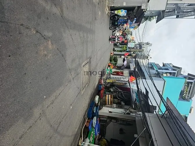 Biệt Thự Siêu Khủng Cách Mặt Tiền 50M