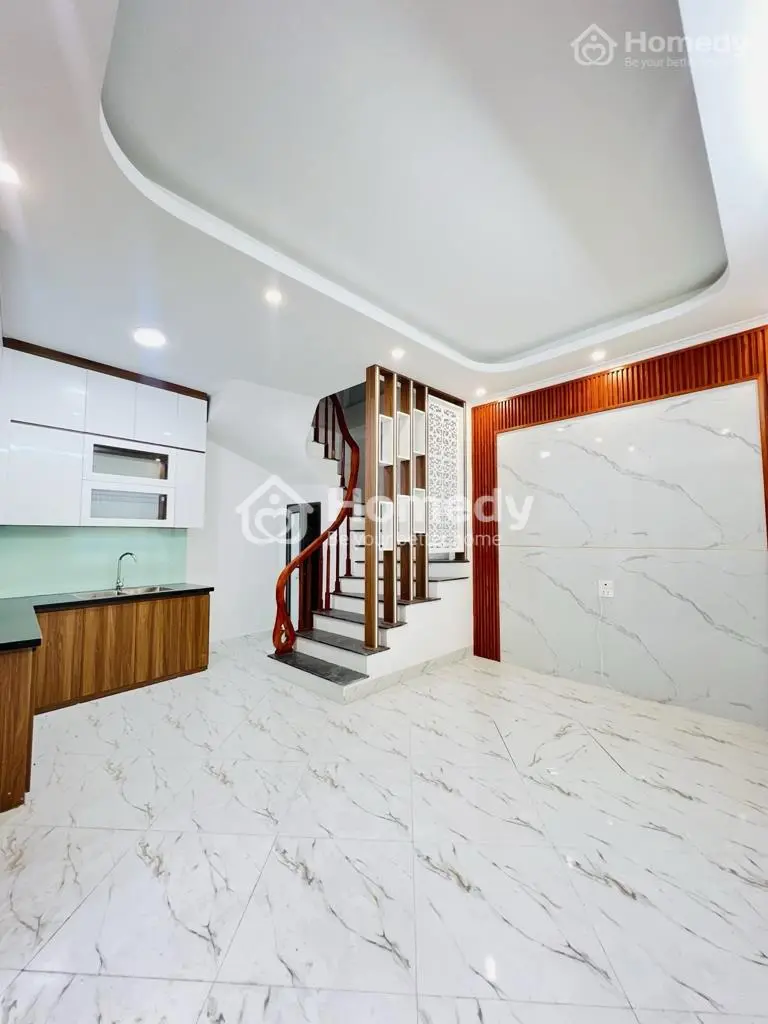 Cần Bán Nhà Lô Góc - 5Tầng Mới Đẹp Long Lanh Ngõ Nông Thẳng Tắp - Trước Nhà Xe Ba Gác Đỗ Thoải Mái
