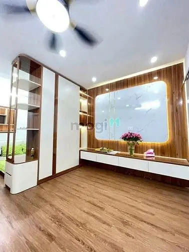 🌟Tập Thể Trần Quốc Hoàn_Cầu Giấy _Tầng 3_ Sổ To 90M2 3Pn Chỉ 4,3 Tỷ🌟