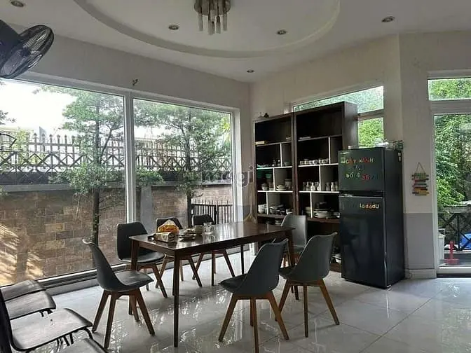 🔥 Cho Thuê Biệt Thự Sân Vườn Quận 9 Gần Vòng Xoay Phú Hữu Giá Tốt