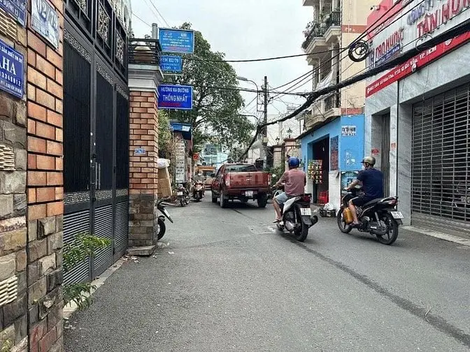Bán Chdv Nguyễn Văn Khối 132M2 17Pn Khép Kín Dt 80 Tr 16.5 Tỷ