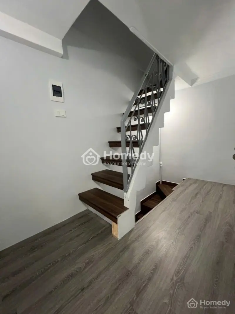 🏠 Bán Nhà Lô Góc Bạch Mai – 3 Mặt Thoáng, Ngập Tràn Ánh Sáng