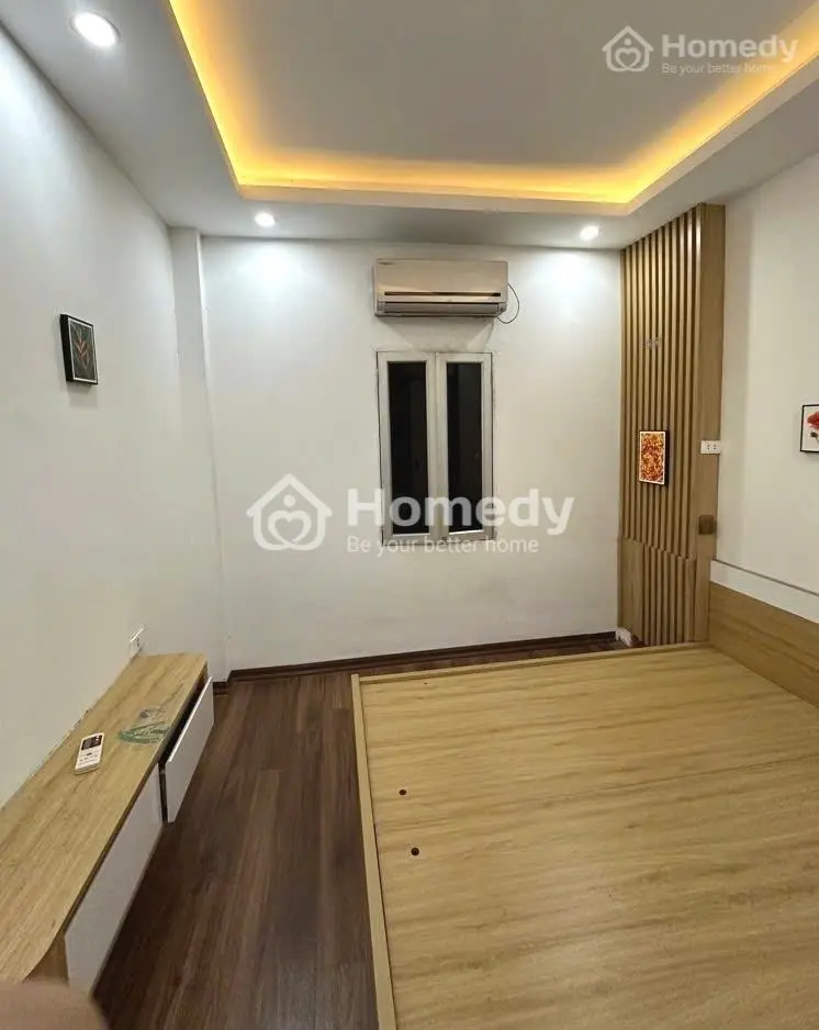 Giáp Bát - Hoàng Mai - 4Tầng - 20M Ra Mặt Phố - Nhỉnh 4 Tỷ - Gần Chợ, Ngõ Thoáng Sáng.
