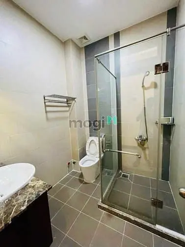 Nhà Cho Thuê 17 Triệu Hẻm Xe Hơi Địa Chỉ Mai Xuân Thưởng, P5, Q6