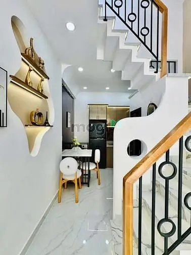 Cực Hiếm! Nhà Trần Đình Xu Q1, 30M², 1T1L, Sổ Hồng Riêng