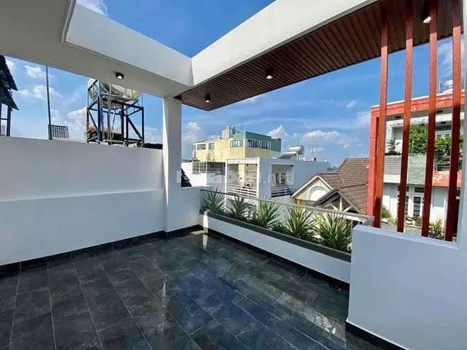 Chỉ 5,2 Tỷ Có Ngay Nhà Đẹp Ngay Quận 1 - Trung Tâm Tphcm .Shr Cc Ngay