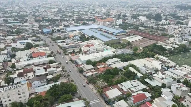 Bán Đất Mặt Tiền Gần Vincom Dĩ An ,21 X 51 , Giảm 3.8 Tỷ , @939208616