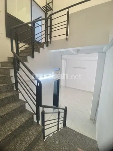 Bán Nhà Âu Cơ, Tân Bình, 8X20, Đúc Btct, Dự Kiến 120~140Tr/Th, Giá Rẻ