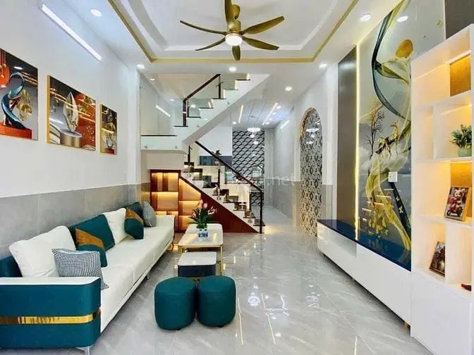 ✅ Sắp Đi Nước Ngoài Bán Nhà Đường Hoàng Việt - Tân Bình / Giá 2,3 Tỷ