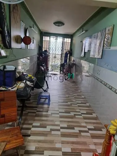 Quận 8 Bán Nhà Khu Dân Cư Hiện Hữu, Sổ Hồng, 40M2 Sử Dụng, Giá 2Tỷ4 Tl