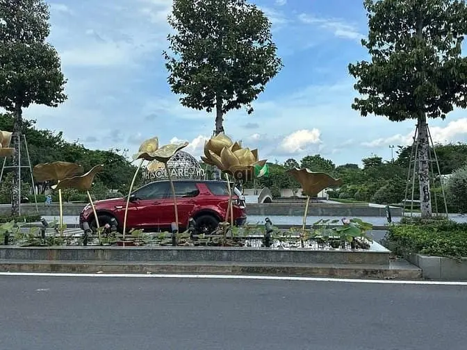 Bán Biệt Thự Đẳng Cấp 4 Lầu Ngang 12M Ngay Kdc Cityland P.10 240M2