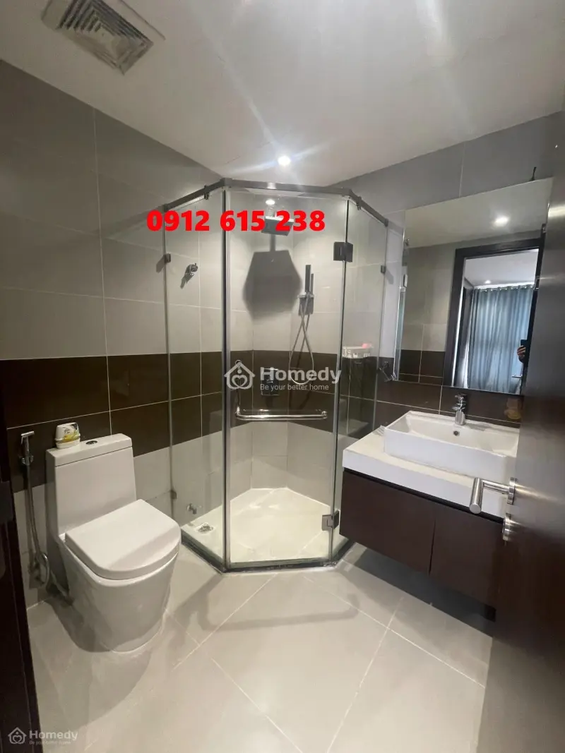 Bán Căn Chung Cư Góc, 3 Pn, Đông Nam, Cạnh Aeon Long Biên