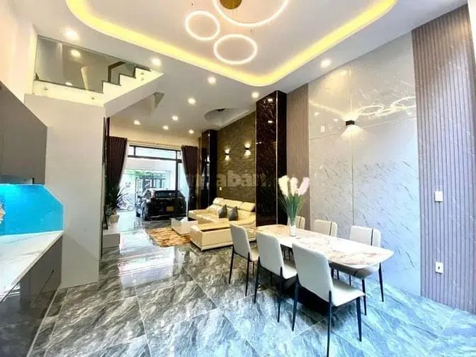 Chỉ 5,2 Tỷ Có Ngay Nhà Đẹp Ngay Quận 1 - Trung Tâm Tphcm .Shr Cc Ngay