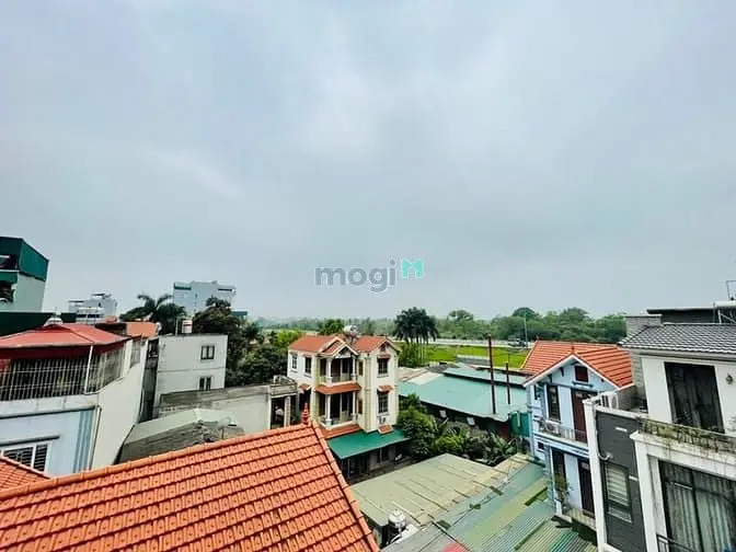 Thạch Bàn 5 Tầng Thang Máy X 48M_ Ngõ Thoáng Ô Tô Ra Vào-Full Nội That