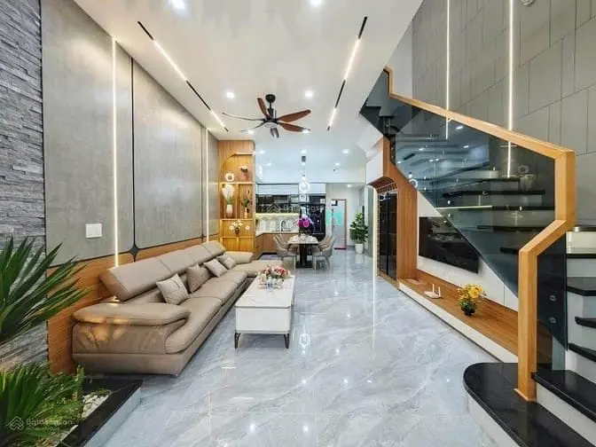 Bán Gấp! Nhà 56,5M² Hẻm Ôtô Thích Quảng Đức – Sổ Hồng Riêng – 4.15 Tỷ