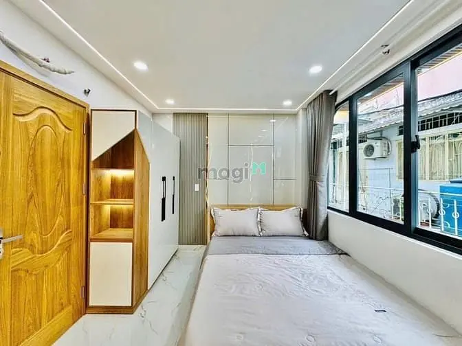 Nhà Phố Huỳnh Văn Bánh, Phú Nhuận – 3Pn, Full Nội Thất – Giá Tốt 1.8 T