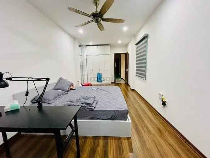 Thạch Bàn 5 Tầng Thang Máy X 48M_ Ngõ Thoáng Ô Tô Ra Vào-Full Nội That