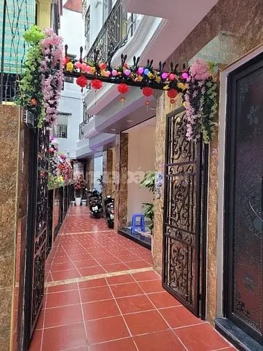 Bán Nhà Pháo Đài Láng Dt 30/40M2×5T, Giá 8,9 Tỷ