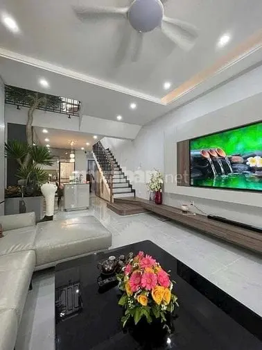 Bán Nhà Lớn 88M2 Đường Nguyễn Ngọc Lộc, Quận 10. Hẻm Xe Hơi 5M