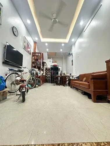 7,868 Tỷ 💥 31M2 👉 Phố Trịnh Đình Cửu - Ngõ Thông - Full Tiện Ích