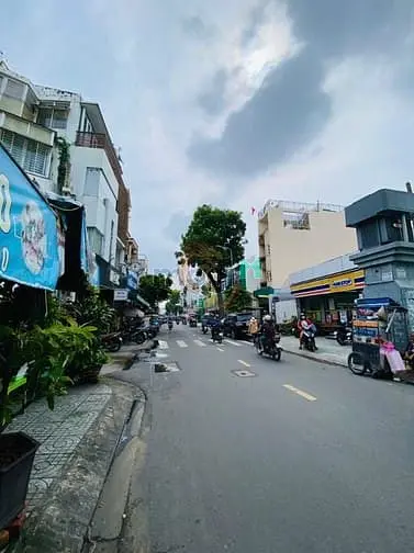 88 Tỷ! Bán Khuôn Đất Xây Hầm 7 Tầng Ga Metro Số 02 Quận 10 -