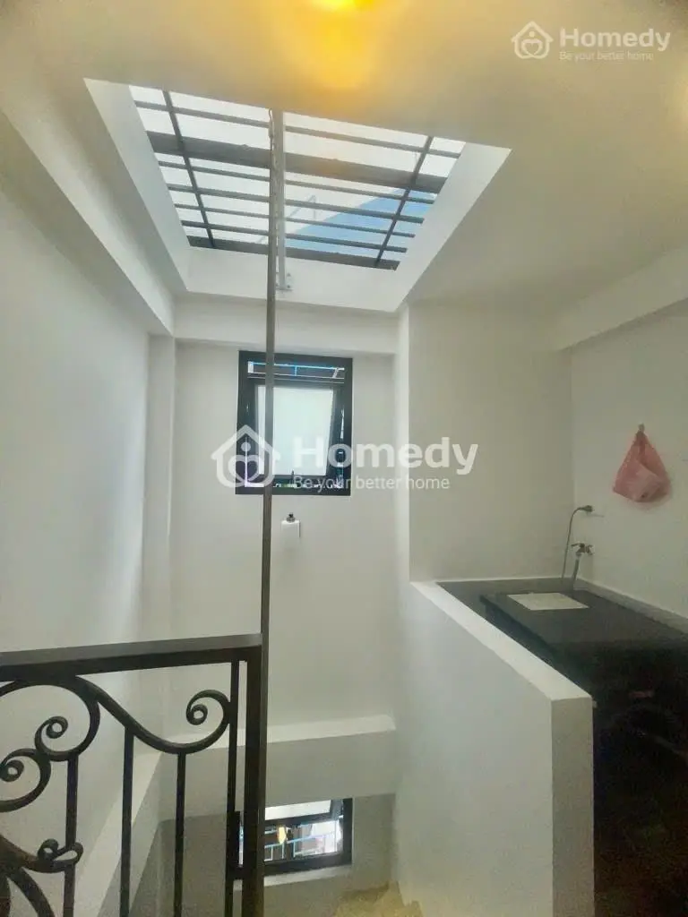 Chỉ 4 Tỷ 5 Sở Hữu Nhà 5 Tầng - 3 Thoáng - Văn Quán - Hà Đông - Full Nội Thất