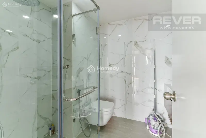 Cho Thuê 3Pn-3Wc Diện Tích 179M2, Giá 55 Triệu, Saigon Royal, Quận 4, Căn Góc View Sông Sài Gòn