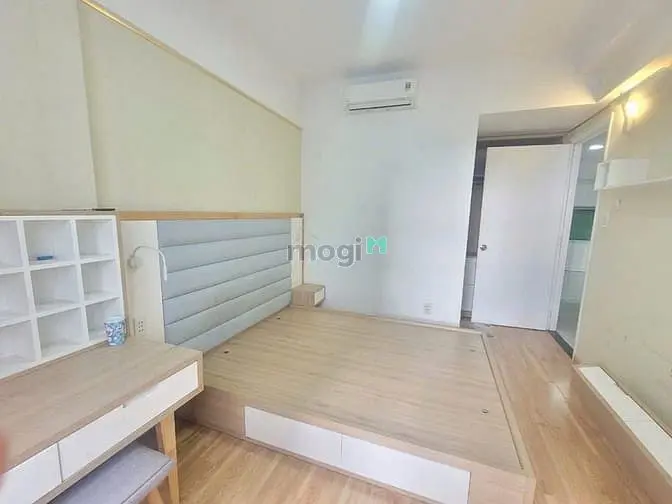 Chung Cư 10A Trần Nhật Duật, Quận 1: 75M2, 1P Ngủ +, Nt, 10,5Tr/Th