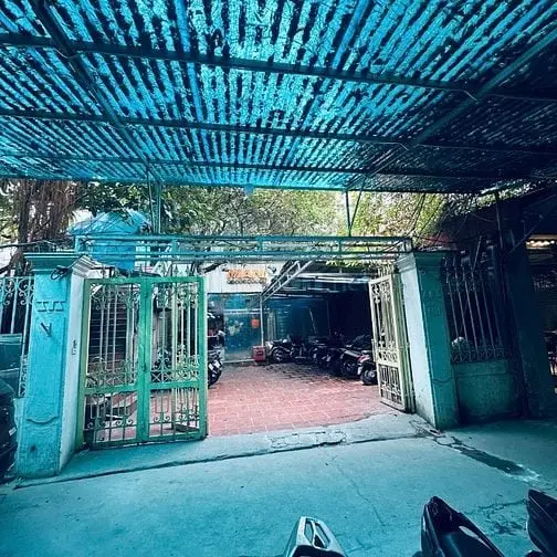 Bán Nhà Kbt 3,5 Tầng Khu Phân Lô Hoàng Cầu Mb: 125M Mt:8,3M.