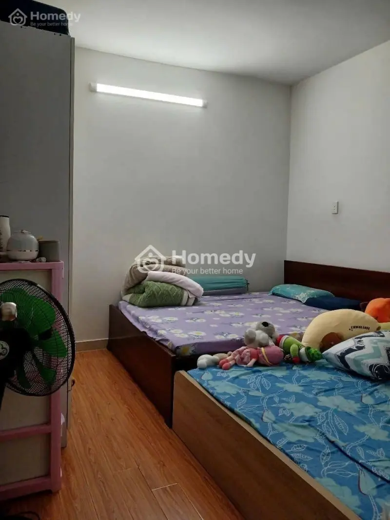 Chung Cư Lạc Long Quân, P5, Q11: 2P Ngủ, Ban Công, 70M2, 8Tr