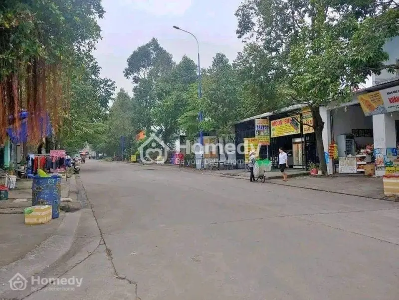 Bán 7 Lô 35X40=1400M2 Sổ Riêng Thổ Cư, Sát Chợ, Cạnh Kcn Công Nhân Đông Giá 290Tr