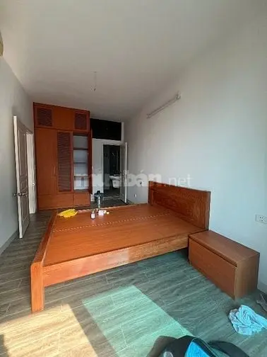 Cho Thuê Căn Hộ Chung Cư Mặt Đường Trần Thái Tông Cầu Giấy Hà Nội