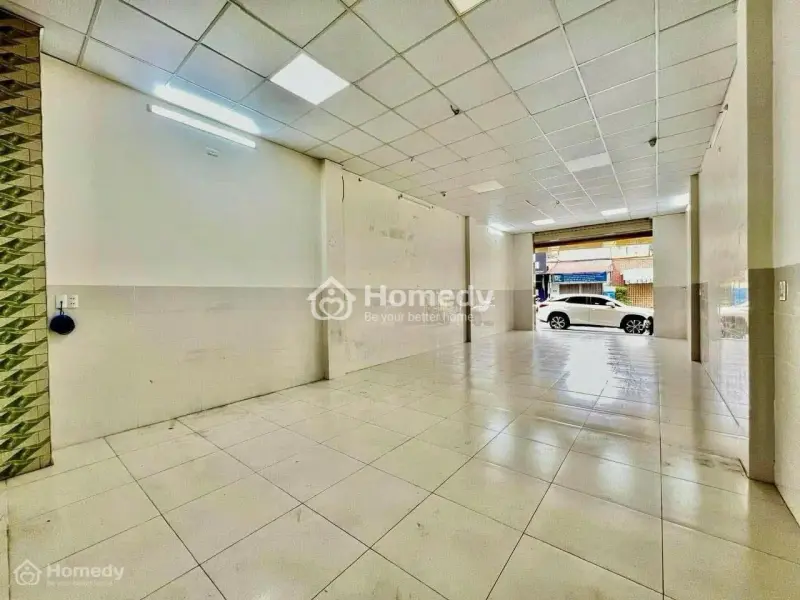 Kẹt Vốn! Bán Nhà Gấp Mặt Tiền Kinh Doanh Gần Bến Xe Giá Chỉ 2,05 Tỷ Còn Thương Lượng